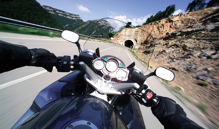 El negro predomina en las Suzuki GSX-S750Z y GSX-S1000Z.