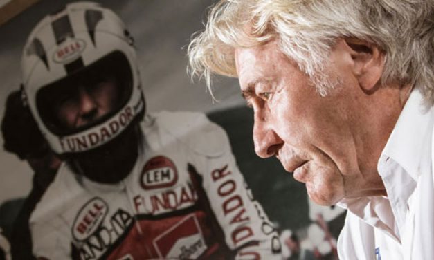 Angel Nieto sufre un accidente de tráfico en Ibiza.