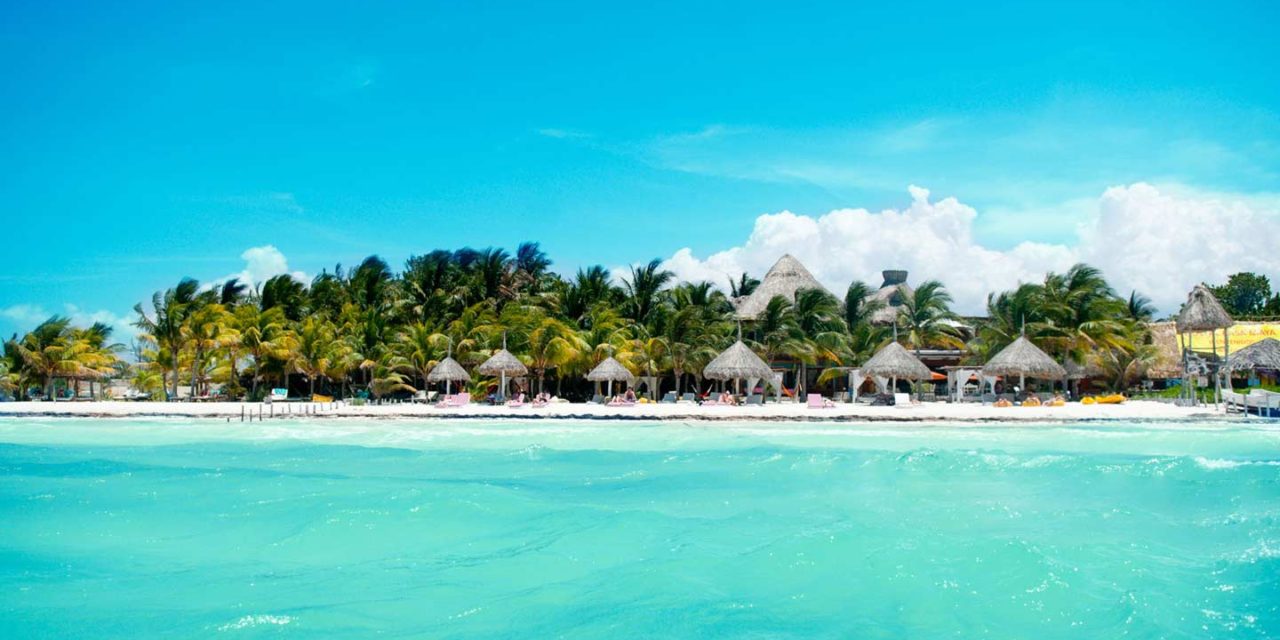 Holbox, Quintana Roo, México.