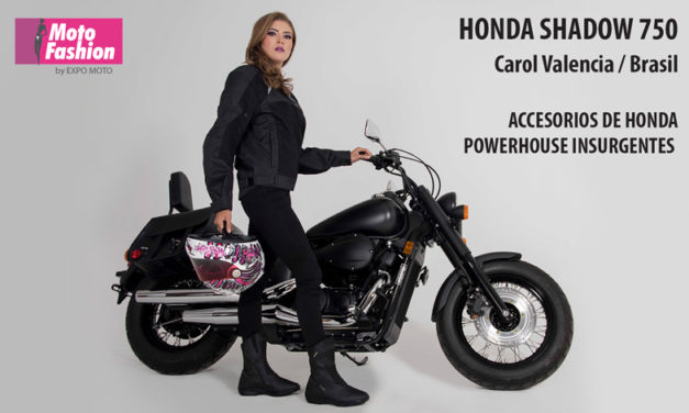 Carol Valencia llega desde Brasil para lucir en una impresionante Shadow 750 de Honda