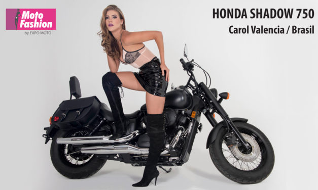 Motos, moda y la figura de Carol Valencia