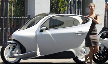 C1, el coche-moto que no vuelca, llegará en 2018