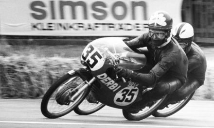 Santiago Herrero y la legendaria OSSA