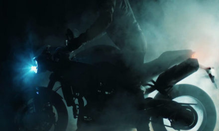 Por fin es develada la versión mejorada de la Triumph Speed Triple 2018