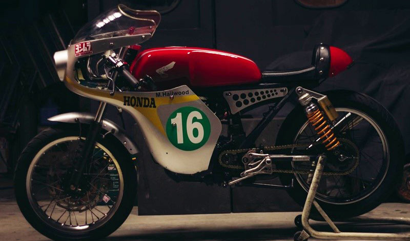 A manera de homenaje llega la customizada Honda RC166, inspirada en una pieza de los años 60