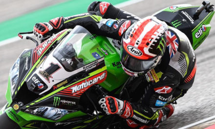 Jonathan Rea y Chaz Davies vencen en el Campeonato Mundial de Superbike en Aragon.