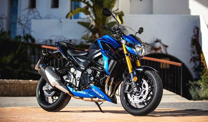 Suzuki GSX-S750, la nueva integrante de la familia japonesa, llega al mercado este mes