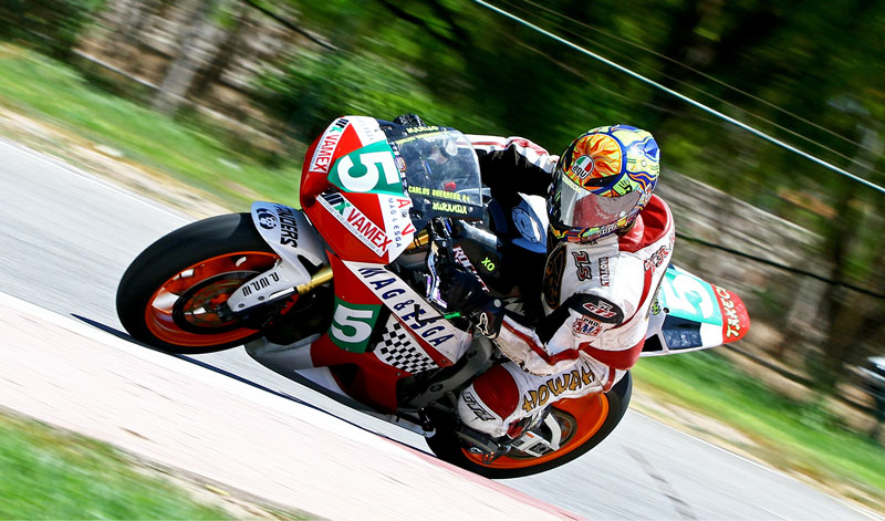 La motos americanas se debelan en la 3ª etapa del Sportster Race Show