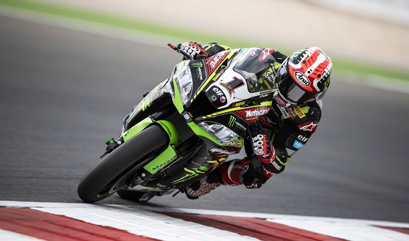 Jonathan Rea arrasa en Portugal con doblete
