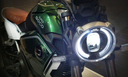 Elige rodar hacia el futuro a bordo de una Super SOCO TC