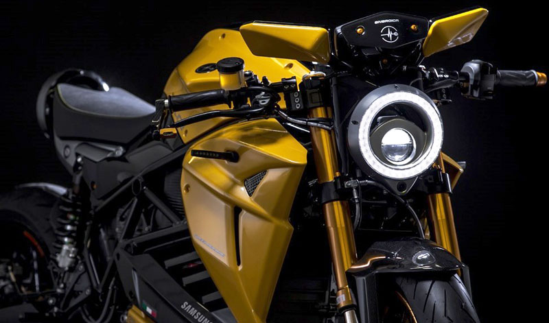 Lo último en tecnología sobre dos ruedas: motocicleta sin espejos retrovisores