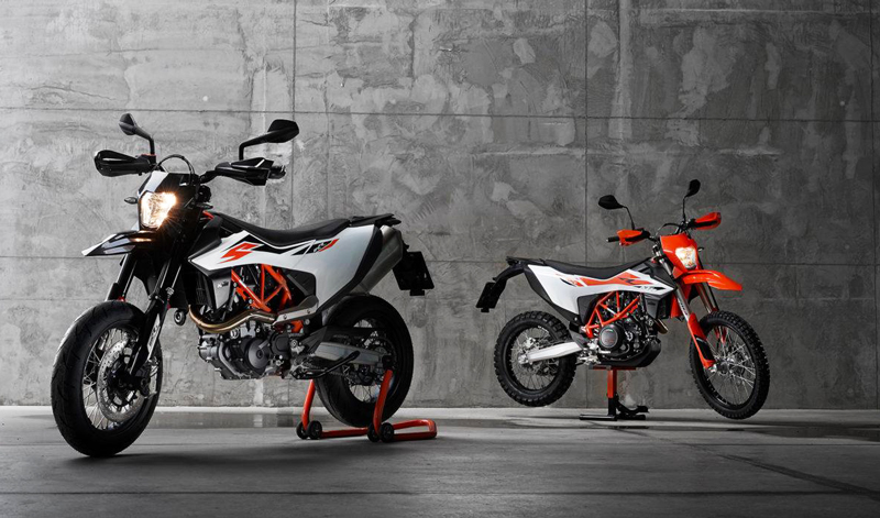 KTM apuesta por sus modelos 690 SMC R y 690 Enduro R
