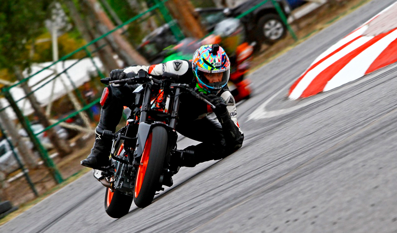 Andrés Gómez va por su primera victoria 2019