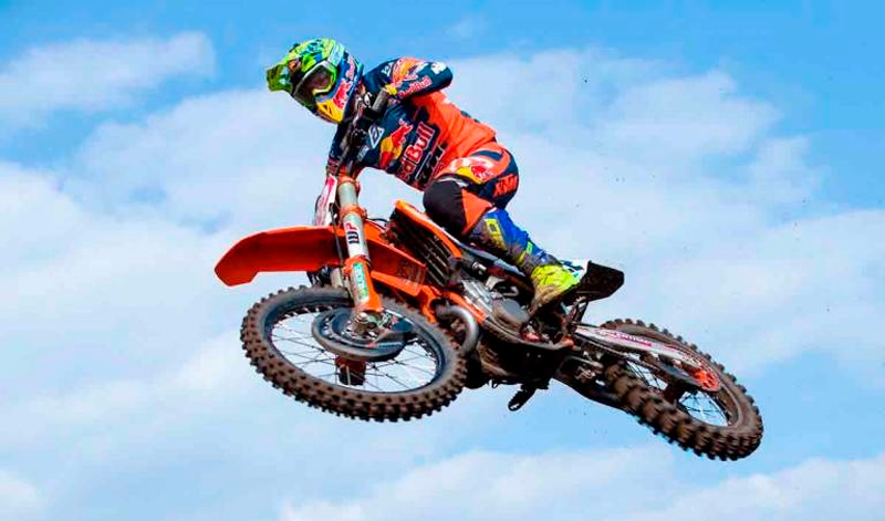 Antonio Cairoli se impone en MXGP Holanda
