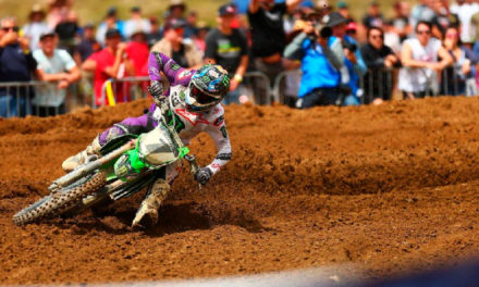 Eli Tomac enfrenta una reñida competencia en la que finalmente sale victorioso