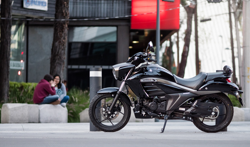 ¡Suzuki nos presenta a la favorita entre las cruiser – Intruder 2020!