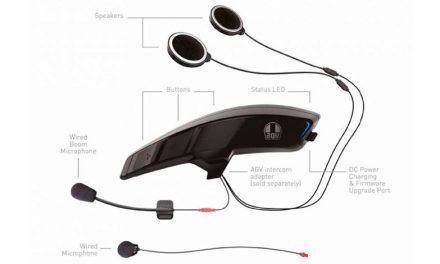 AGV lanza su primer intercomunicador