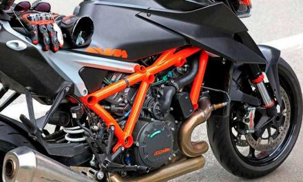 KTM vuelve a mostrar detalles de su nueva 1290 Super Duke R 2020 y la emoción por su llegada aumenta