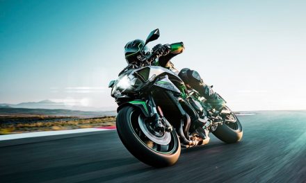 La marca verde sorprende con la Kawasaki Z H2 2020