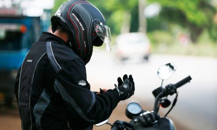 Consejos para salir con tu moto durante esta temporada