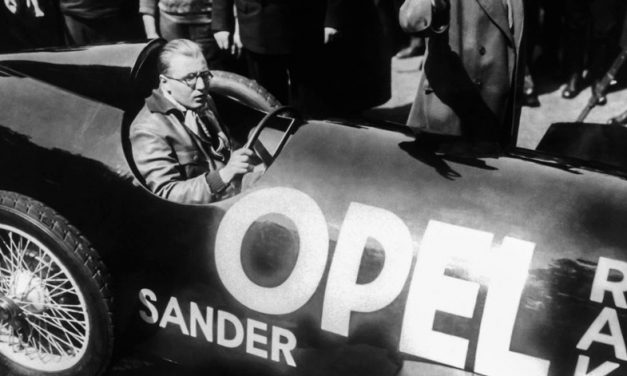 Fritz Von Opel y la moto propulsada por cohetes