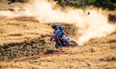 Conjunto de adrenalina y tecnología