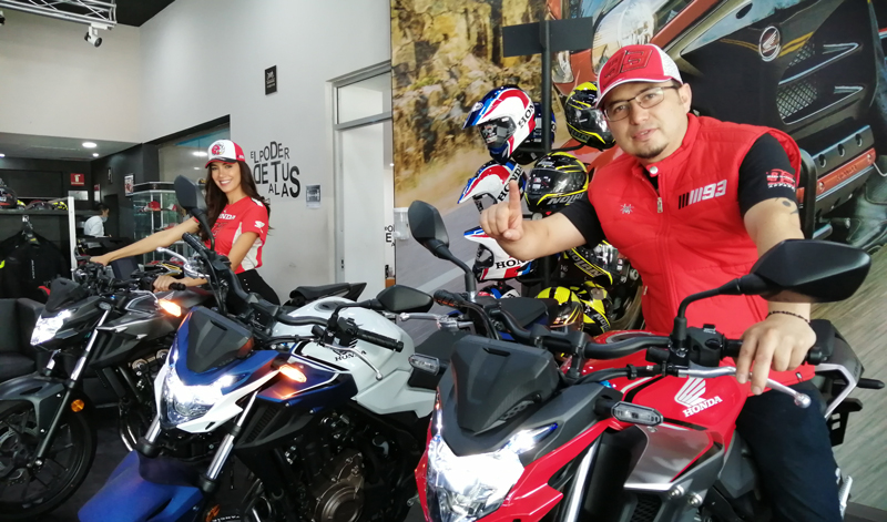 Recorre toda la ciudad en una Honda CB500F