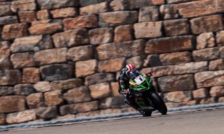 Jonathan Rea gana la segunda carrera del Campeonato Mundial de Superbikes