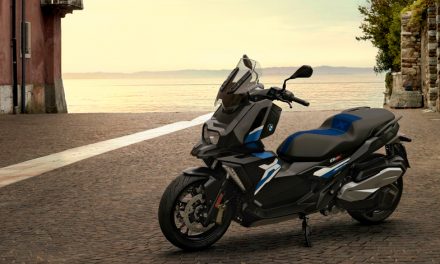 BMW presenta sus modelos C 400 X y C 400 GT