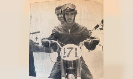 Carreras de motocicletas callejeras en León