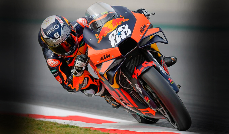 Oliveira pone a KTM en lo más alto en el GP de Cataluña