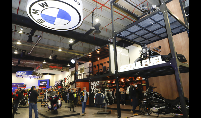 BMW sorprende a los visitantes de EXPO MOTO 2021
