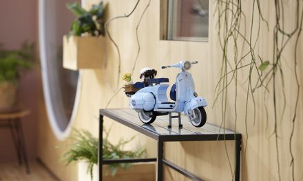 Una VESPA a escala de 1,106 piezas