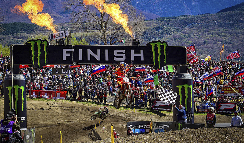 Tim Gajser se lleva la vitoria en el MXGP del Trentino