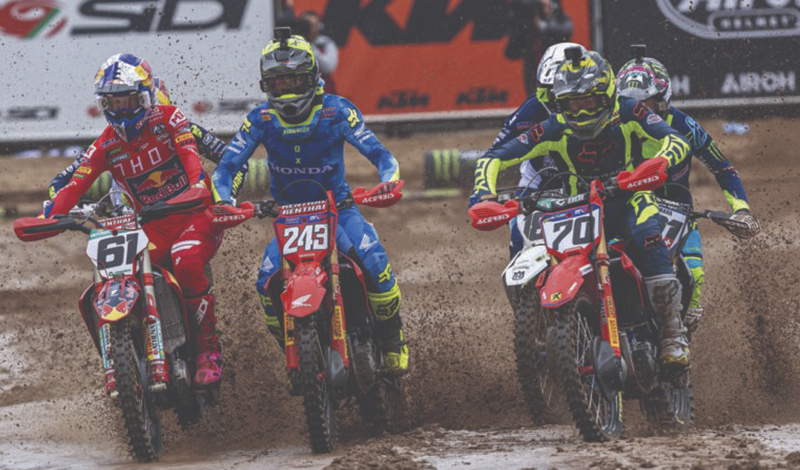 Primer podio de Rubén Fernández en MXGP