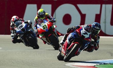 Álvaro Bautista, ganador de la segunda carrera de Superbike