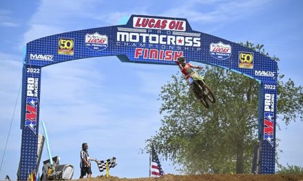 Eli Tomac, ganador del AMA SUPERCROSS en RedBud 2022