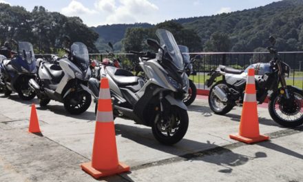 Demo Track Day Kawasaki Satélite