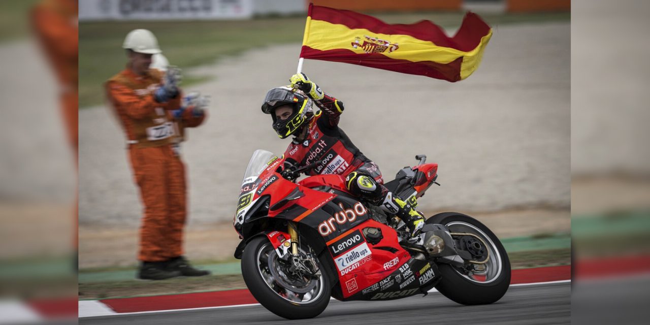 Triplete de Álvaro Bautista en el Campeonato Mundial de Superbikes en Barcelona
