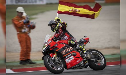 Triplete de Álvaro Bautista en el Campeonato Mundial de Superbikes en Barcelona