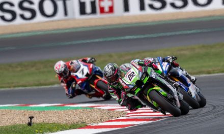 Toprak Razgatlioglu, impresionante doblete en el Campeonato Mundial de Superbikes
