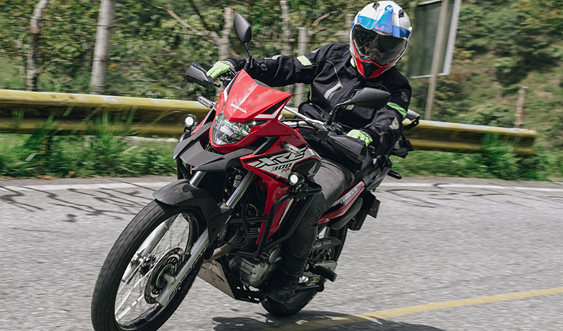 Honda XRE 300: Equipada a Full