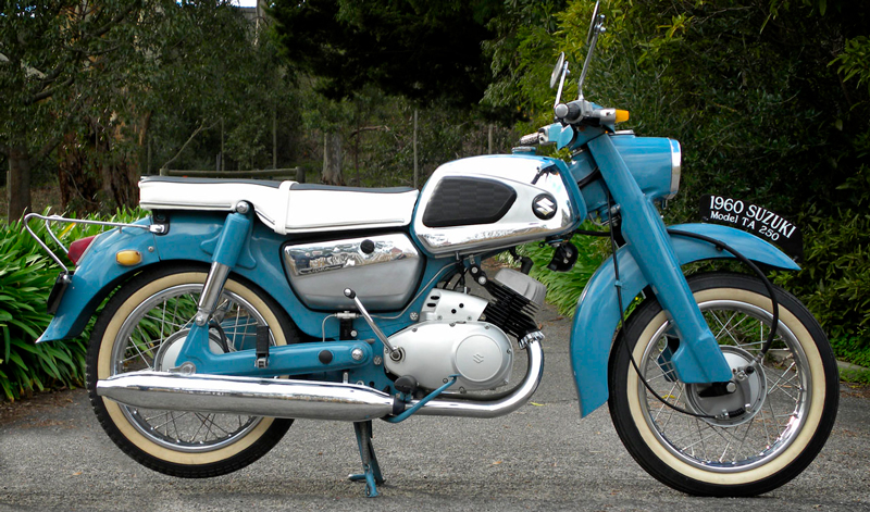 Conoce a “Colleda”, la primera motocicleta fabricada por Suzuki en 1954