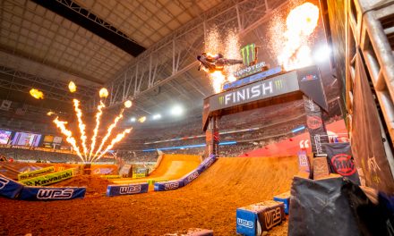 Eli Tomac gana Glendale Supercross y lidera los puntos de campeonato