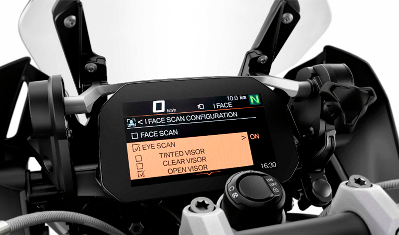 BMW tendrá muy pronto el iFace: reconocimiento facial en motos