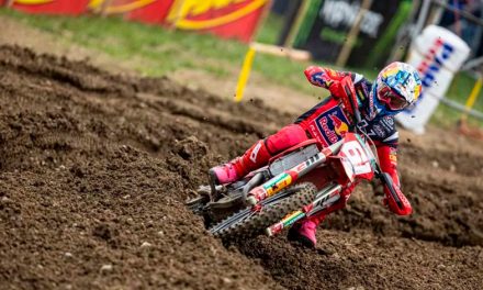 Jorge Prado y Roan Van de Moosdijk, ganadores de las primeras mangas del MXGP