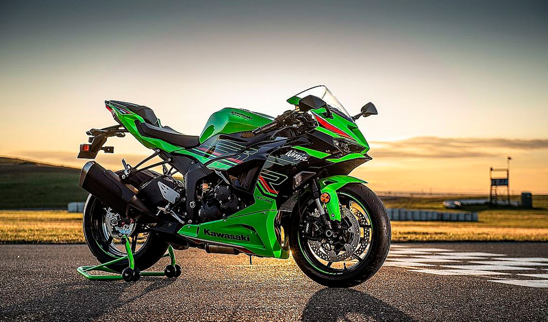 Kawasaki muestra las Ninja ZX-6R y Eliminator 2024
