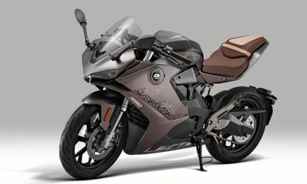 QJMotor OAO Pro, una 125 eléctrica