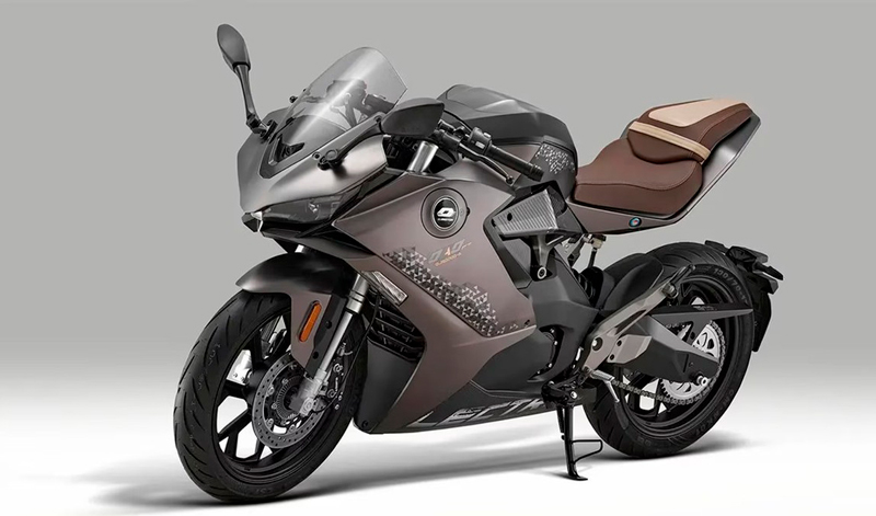 QJMotor OAO Pro, una 125 eléctrica