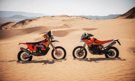 Activa tu adrenalina con la KTM 890 Adventure R Rally